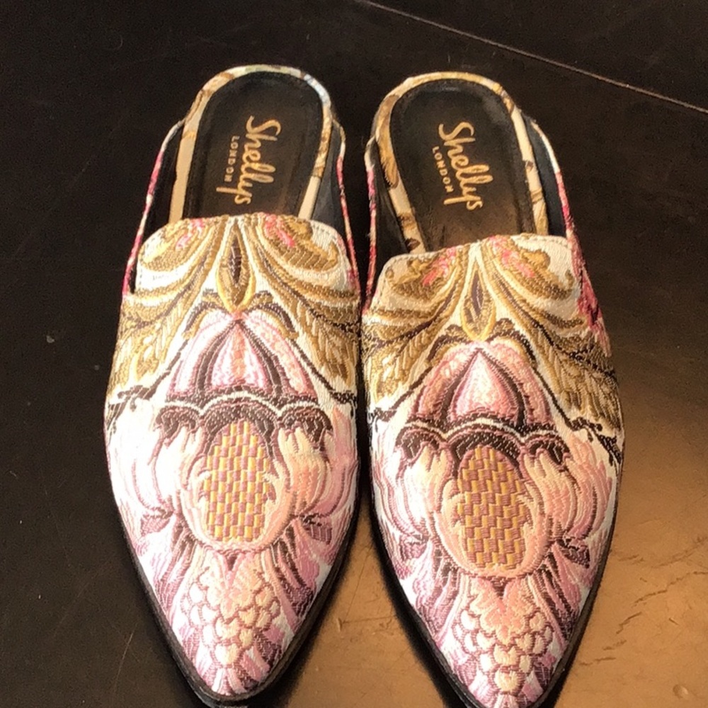Shelly’s London 8 tapestry fabric slides